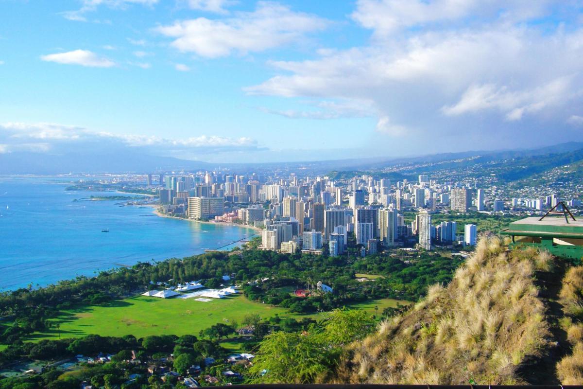 Renovated With City View At Aqua Palms Waikiki Honolulu Zewnętrze zdjęcie